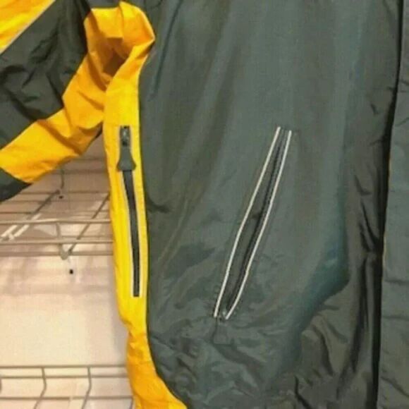 Winter Parka . Size: Extra Large {46-48} . Full Zip Jacket . Green Bay Packers - Picture 5 of 5
